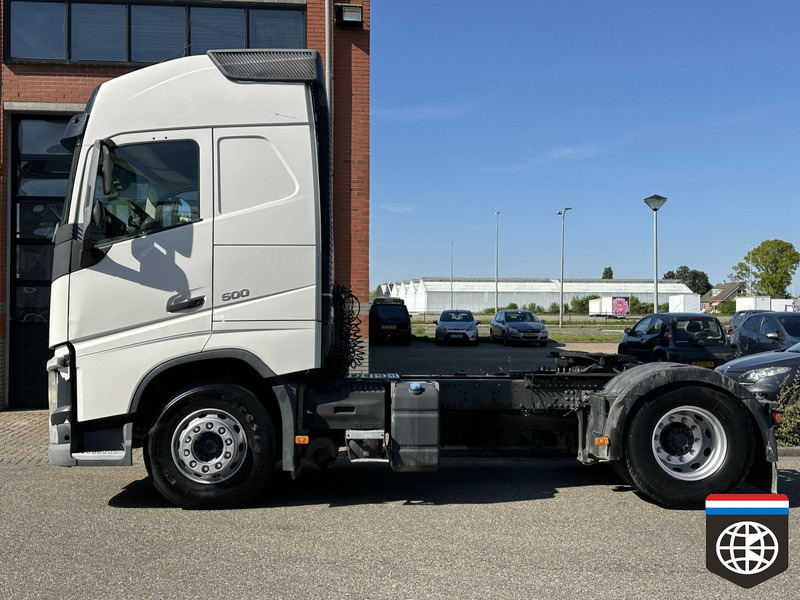 Volvo FH 500 GLOBETROTTER - Tractor unit: picture 3 Volvo FH 500 GLOBETROTTER - Tractor unit: picture 3