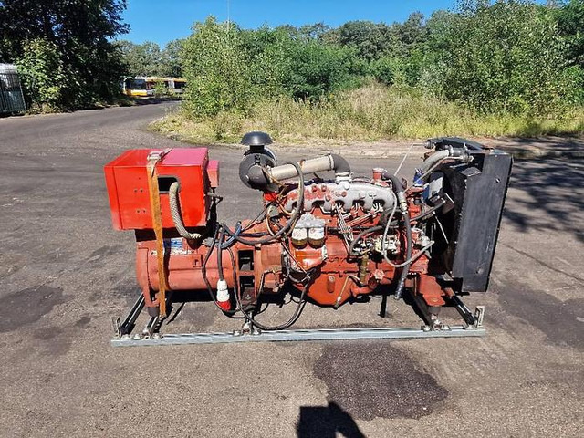 Iveco 8060 - Generator set: picture 1 Iveco 8060 - Generator set: picture 1
