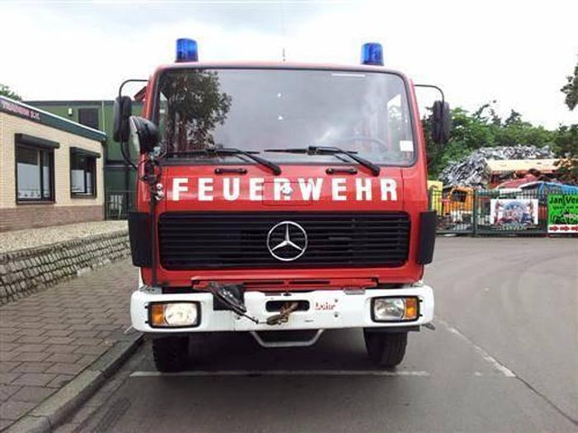 Mercedes-Benz 1019 AF 36 - Fire truck: picture 2 Mercedes-Benz 1019 AF 36 - Fire truck: picture 2