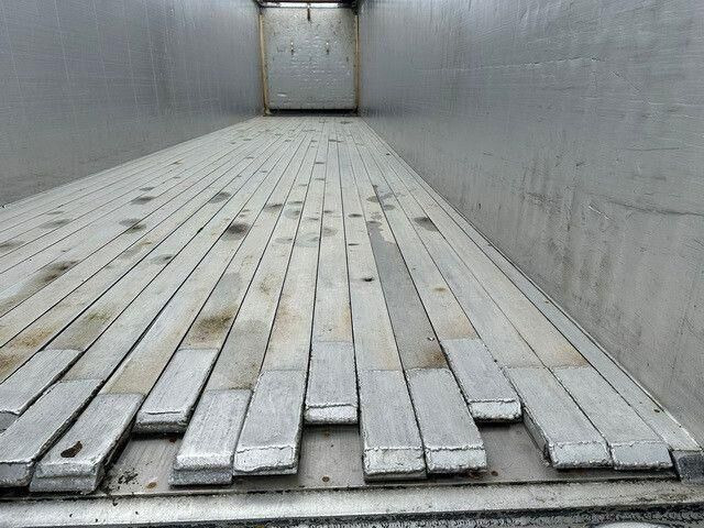 Carnehl CSS/AL, 93m³, 8mm Boden, SAF, Rollplane - Closed box semi-trailer: picture 5 Carnehl CSS/AL, 93m³, 8mm Boden, SAF, Rollplane - Closed box semi-trailer: picture 5