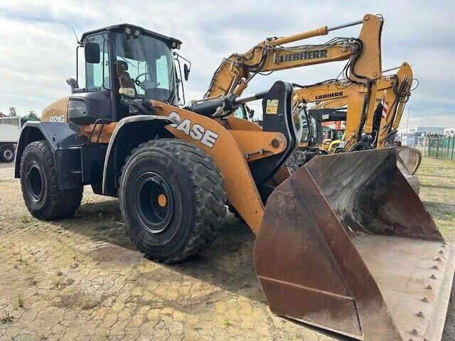 Case 921 G, Hydr. S.W.S., Schaufel 3,8m³, ZSA, Klima on lease Case 921 G, Hydr. S.W.S., Schaufel 3,8m³, ZSA, Klima: picture 9 Case 921 G, Hydr. S.W.S., Schaufel 3,8m³, ZSA, Klima on lease Case 921 G, Hydr. S.W.S., Schaufel 3,8m³, ZSA, Klima: picture 9