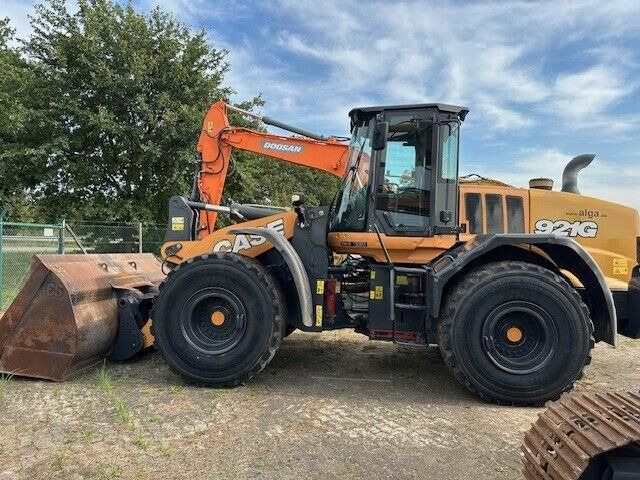 Case 921 G, Hydr. S.W.S., Schaufel 3,8m³, ZSA, Klima on lease Case 921 G, Hydr. S.W.S., Schaufel 3,8m³, ZSA, Klima: picture 6 Case 921 G, Hydr. S.W.S., Schaufel 3,8m³, ZSA, Klima on lease Case 921 G, Hydr. S.W.S., Schaufel 3,8m³, ZSA, Klima: picture 6