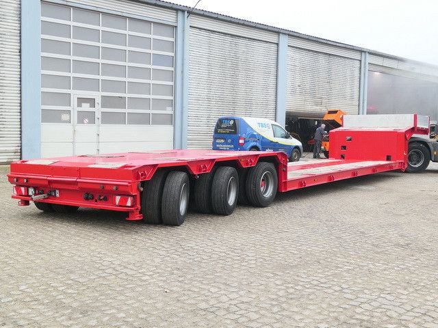 Goldhofer STZ-TL3-40/80, Tiefbett, 8mtr., Low-Bed, BPW - Low loader semi-trailer: picture 3 Goldhofer STZ-TL3-40/80, Tiefbett, 8mtr., Low-Bed, BPW - Low loader semi-trailer: picture 3