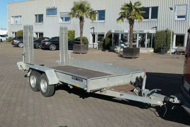 Humbaur HS 353718, Verzinkt, Rampen, 2.8to. NL, Tandem - Low loader trailer: picture 3 Humbaur HS 353718, Verzinkt, Rampen, 2.8to. NL, Tandem - Low loader trailer: picture 3
