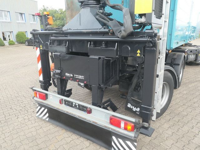 Langendorf SSH 20/21, Rollkran MKG, Gelenkt, 7.800mm lang - Dropside/ Flatbed semi-trailer: picture 5 Langendorf SSH 20/21, Rollkran MKG, Gelenkt, 7.800mm lang - Dropside/ Flatbed semi-trailer: picture 5