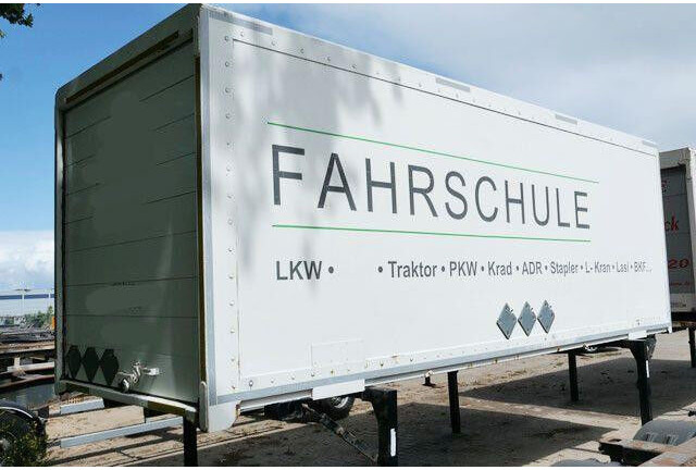 Lubtheen WKO 715, Wechselkoffer, BDF, Rolltor - Cab chassis truck: picture 4 Lubtheen WKO 715, Wechselkoffer, BDF, Rolltor - Cab chassis truck: picture 4