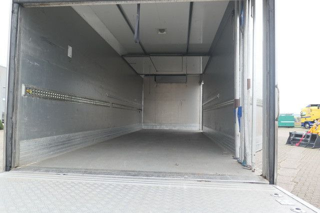 MAN 12.210 TGL, Thermo King, Trennwand, LBW, Klima - Refrigerator truck: picture 5 MAN 12.210 TGL, Thermo King, Trennwand, LBW, Klima - Refrigerator truck: picture 5