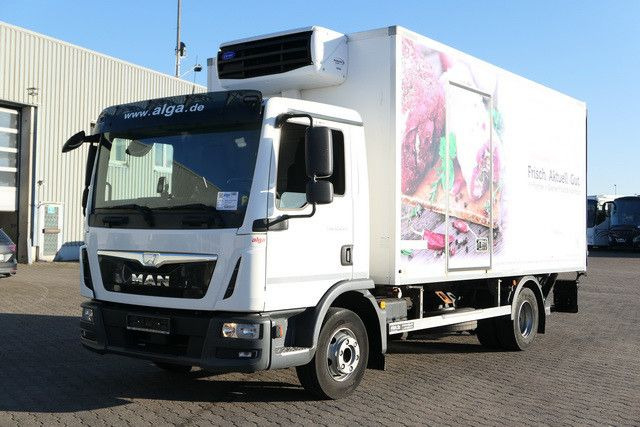 MAN 12.220 TGL BL, Carrier XARIOS 600, LBW, 2 Kamern - Refrigerator truck: picture 3 MAN 12.220 TGL BL, Carrier XARIOS 600, LBW, 2 Kamern - Refrigerator truck: picture 3