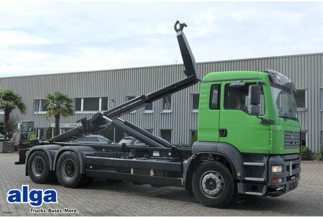 MAN 26.390 TGA BL 6x4, VDL S-21 6200, Klima, Luftfe. - Hook lift truck: picture 1 MAN 26.390 TGA BL 6x4, VDL S-21 6200, Klima, Luftfe. - Hook lift truck: picture 1