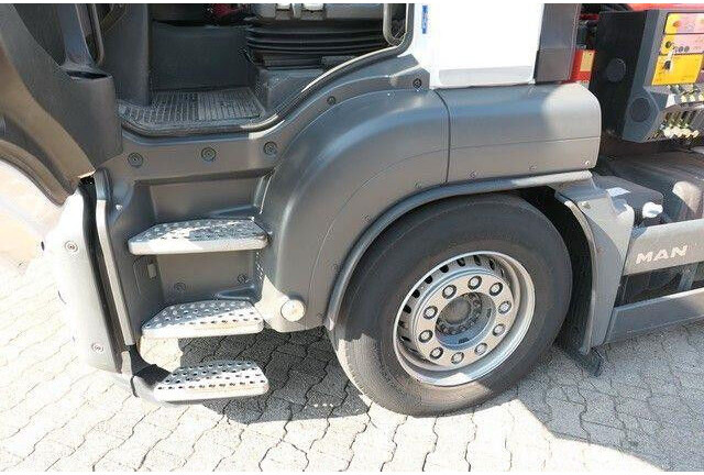 Dropside/ Flatbed truck MAN 26.440 TGS LL 6x2, Palfinger PK 22002, Klima,AHK: picture 9