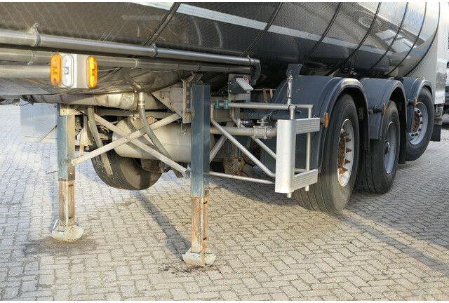Magyar S43EDD, Edelstahl, 36m³, Lenk-Lift, Rotair Pumpe - Tank semi-trailer: picture 4 Magyar S43EDD, Edelstahl, 36m³, Lenk-Lift, Rotair Pumpe - Tank semi-trailer: picture 4