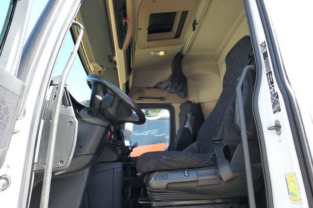 Container transporter/ Swap body truck Mercedes-Benz 1842 L Actros/LBW/Retarder/BDF: picture 11