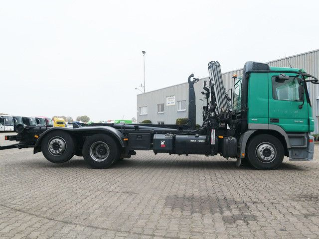 Mercedes-Benz 2536 L Actros 6x2, Kran Hiab 122 BS-2, Multilift - Hook lift truck, Crane truck: picture 2 Mercedes-Benz 2536 L Actros 6x2, Kran Hiab 122 BS-2, Multilift - Hook lift truck, Crane truck: picture 2