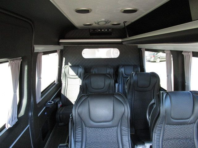 Mercedes-Benz 317 CDI Sprinter, Euro 6, VIP, 9 Sitze - Minibus, Passenger van: picture 3 Mercedes-Benz 317 CDI Sprinter, Euro 6, VIP, 9 Sitze - Minibus, Passenger van: picture 3
