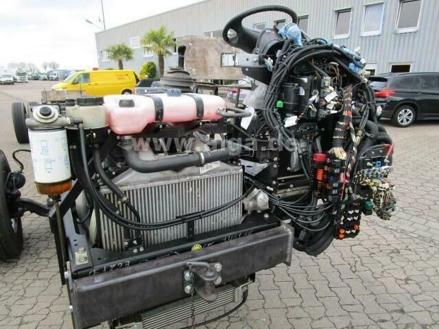 Mercedes-Benz OF 1723/59, Omnibusfahrgestell, 100x am Lager - Frame/ Chassis: picture 3 Mercedes-Benz OF 1723/59, Omnibusfahrgestell, 100x am Lager - Frame/ Chassis: picture 3