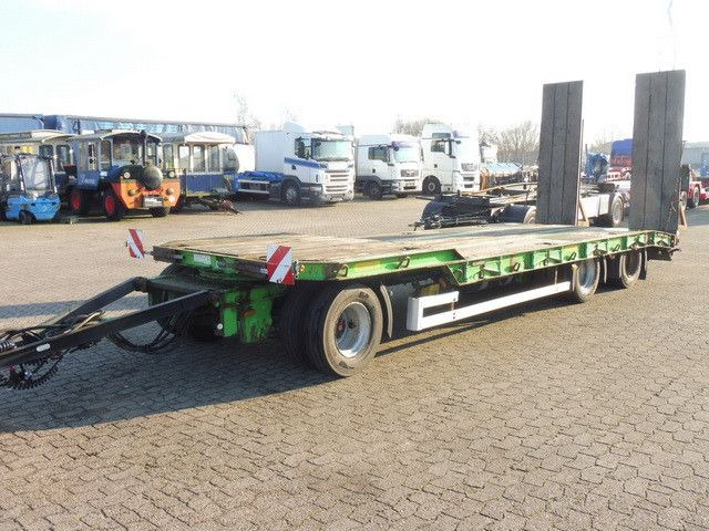Obermaier 30to., 3-Achser, Hydr. Rampen, Verbreiterbar,SAF - Low loader trailer: picture 5 Obermaier 30to., 3-Achser, Hydr. Rampen, Verbreiterbar,SAF - Low loader trailer: picture 5