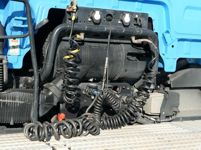 MAN 26.500 TGX 6x2, Intarder, Standklima, Klima, ADR - Tractor unit: picture 5 MAN 26.500 TGX 6x2, Intarder, Standklima, Klima, ADR - Tractor unit: picture 5