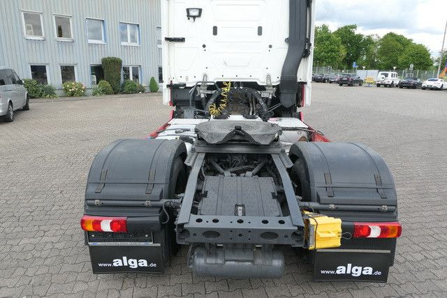 Mercedes-Benz 1845 LS Actros 4x2, Retarder, BigSapce, Klima - Tractor unit: picture 4 Mercedes-Benz 1845 LS Actros 4x2, Retarder, BigSapce, Klima - Tractor unit: picture 4