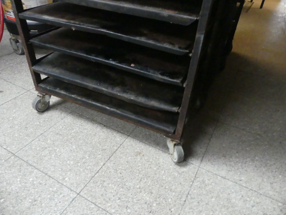 3 Chariots de four avec platine 60x40 cm - Bakery equipment: picture 5 3 Chariots de four avec platine 60x40 cm - Bakery equipment: picture 5