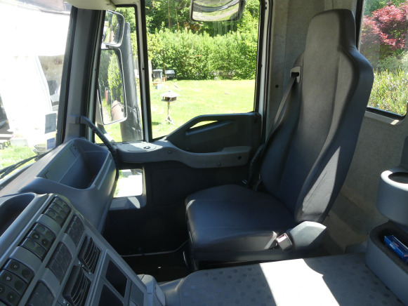 Hook lift truck Camion porte container + container 11 m³ Iveco Trakker 380: picture 12