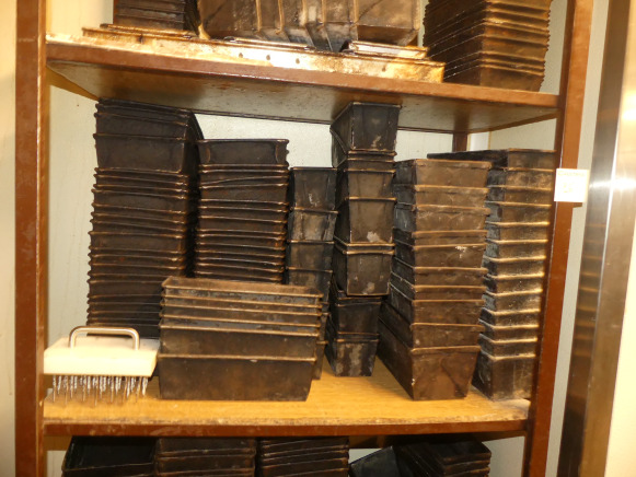 Chariot avec platines à pains - Bakery equipment: picture 4 Chariot avec platines à pains - Bakery equipment: picture 4