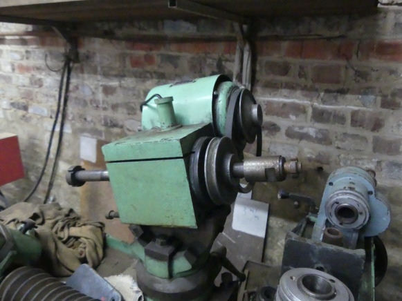Fraiseuse AR5E - Metalworking machinery: picture 4 Fraiseuse AR5E - Metalworking machinery: picture 4