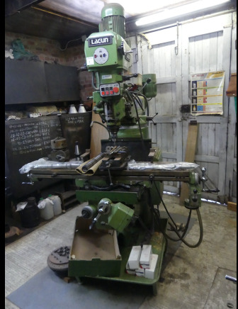 Fraiseuse Lagun - Metalworking machinery: picture 2 Fraiseuse Lagun - Metalworking machinery: picture 2