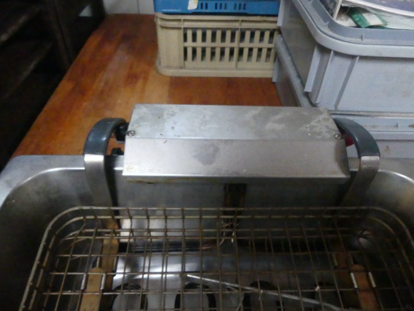 Friteuse à boule de Berlin Pelion, Allongeuse à pistolet marque et modèle illisible - Bakery equipment: picture 5 Friteuse à boule de Berlin Pelion, Allongeuse à pistolet marque et modèle illisible - Bakery equipment: picture 5