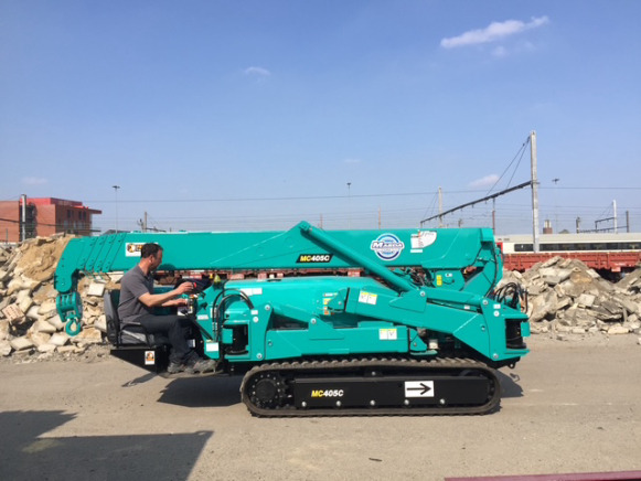 Mini grue MAEDA - Mini crane: picture 4 Mini grue MAEDA - Mini crane: picture 4