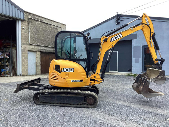 Mini pelle JCB 8030 ZTS - 2010 - 2.288 hrs - Mini excavator: picture 2 Mini pelle JCB 8030 ZTS - 2010 - 2.288 hrs - Mini excavator: picture 2