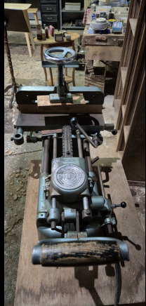 Mortaiseuse RAPID – en parfait état de fonctionnement - Woodworking machinery: picture 2 Mortaiseuse RAPID – en parfait état de fonctionnement - Woodworking machinery: picture 2