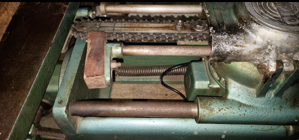 Mortaiseuse RAPID – en parfait état de fonctionnement - Woodworking machinery: picture 5 Mortaiseuse RAPID – en parfait état de fonctionnement - Woodworking machinery: picture 5