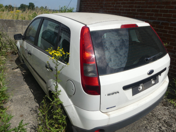 REF:Immatriculée sous : SPI-110 - Voiture Ford FIESTA - Other machinery: picture 4 REF:Immatriculée sous : SPI-110 - Voiture Ford FIESTA - Other machinery: picture 4