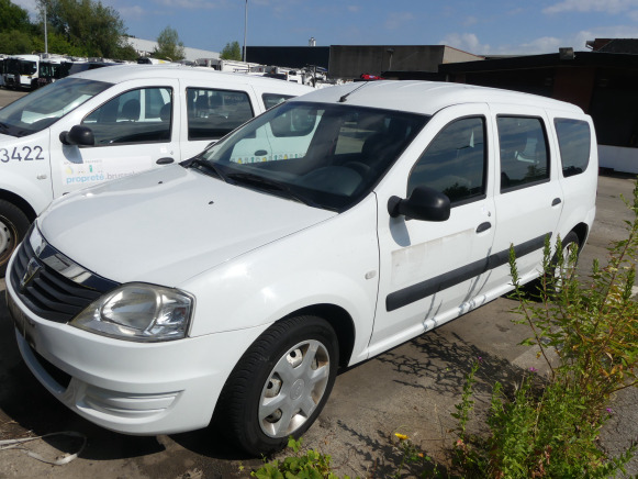 REF:10423 - Voiture Dacia Logan 1.5 DCI break (2012-254.373 km) - Car: picture 1 REF:10423 - Voiture Dacia Logan 1.5 DCI break (2012-254.373 km) - Car: picture 1