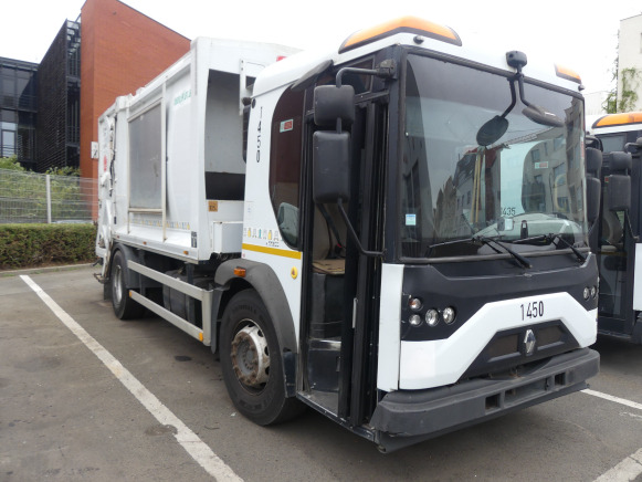 REF:1450 - Camion poubelle Renault Access(VIN: SEG1930BL5BD17235) - Garbage truck: picture 3 REF:1450 - Camion poubelle Renault Access(VIN: SEG1930BL5BD17235) - Garbage truck: picture 3
