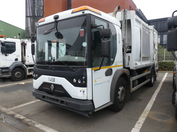 REF:1450 - Camion poubelle Renault Access(VIN: SEG1930BL5BD17235) - Garbage truck: picture 1 REF:1450 - Camion poubelle Renault Access(VIN: SEG1930BL5BD17235) - Garbage truck: picture 1