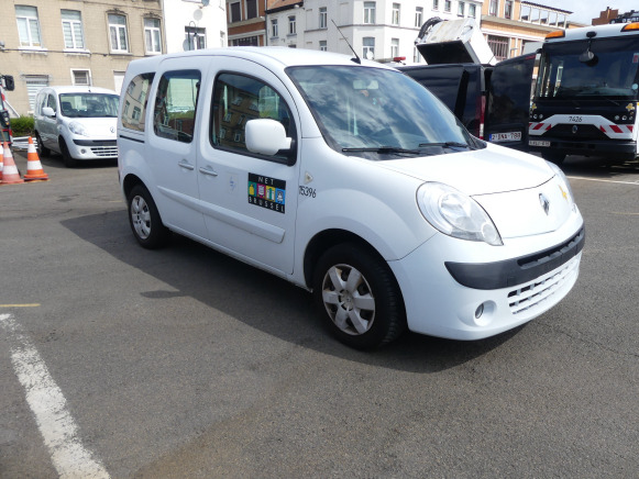 REF:15396 - Voiture Renault Kangoo 1.5 D (2011-85.809 km) - SUV: picture 3 REF:15396 - Voiture Renault Kangoo 1.5 D (2011-85.809 km) - SUV: picture 3