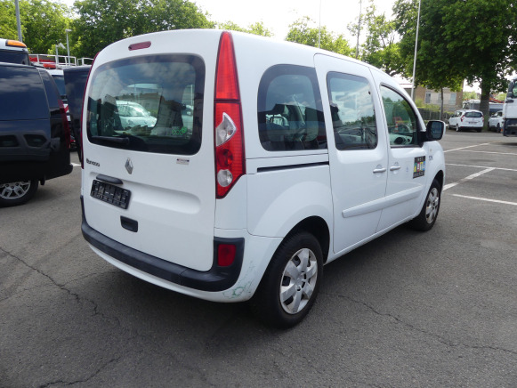 REF:15396 - Voiture Renault Kangoo 1.5 D (2011-85.809 km) - SUV: picture 4 REF:15396 - Voiture Renault Kangoo 1.5 D (2011-85.809 km) - SUV: picture 4