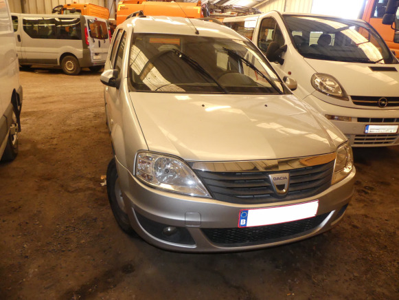 REF:2GBD456 - Voiture Dacia Logan Break SD (2011-85.514 km) - Station wagon: picture 1 REF:2GBD456 - Voiture Dacia Logan Break SD (2011-85.514 km) - Station wagon: picture 1