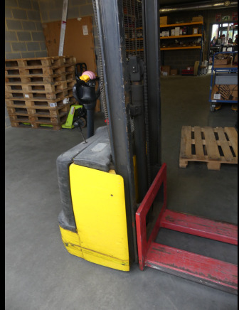 REF:Bâtiment A - Gerbeur Komatsu MWS 10-1R - Stacker: picture 5 REF:Bâtiment A - Gerbeur Komatsu MWS 10-1R - Stacker: picture 5