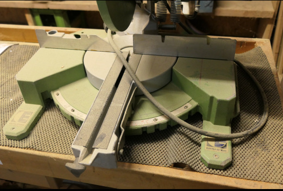 Scie à onglet Elektra Beckum KGS300 - Woodworking machinery: picture 3 Scie à onglet Elektra Beckum KGS300 - Woodworking machinery: picture 3