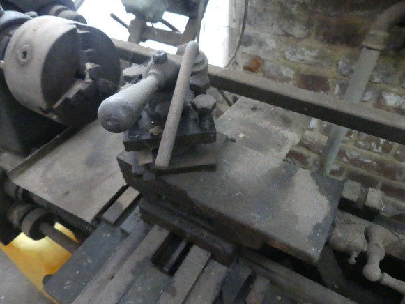 Tour à métaux - Metal lathe: picture 5 Tour à métaux - Metal lathe: picture 5