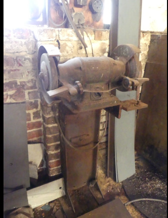 Touret à meuler - Metalworking machinery: picture 1 Touret à meuler - Metalworking machinery: picture 1