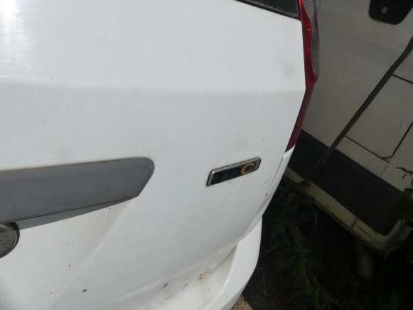 Voiture Ford FIESTA - Car: picture 5 Voiture Ford FIESTA - Car: picture 5