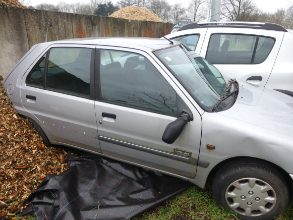 Voiture (saisie sur voirie) Peugeot 106 - Car: picture 3 Voiture (saisie sur voirie) Peugeot 106 - Car: picture 3