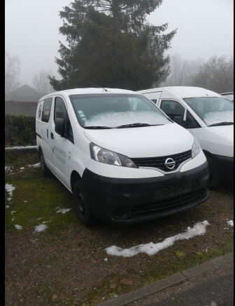 Voiture utilitaire Nissan NV200 (2012-63.605 km) - Car: picture 2 Voiture utilitaire Nissan NV200 (2012-63.605 km) - Car: picture 2