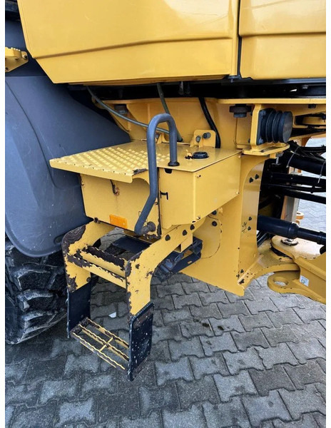 Wheel loader Volvo L70G 8600 HR 2012: picture 9