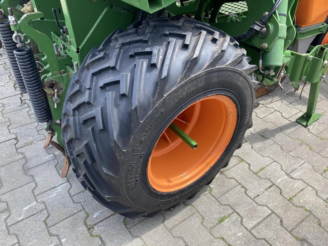 Amazone ED602K - Precision sowing machine: picture 2 Amazone ED602K - Precision sowing machine: picture 2