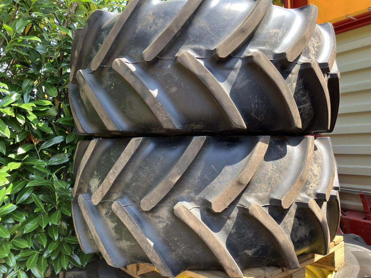 Continental 480/70R24 - Tire for Agricultural machinery: picture 1 Continental 480/70R24 - Tire for Agricultural machinery: picture 1