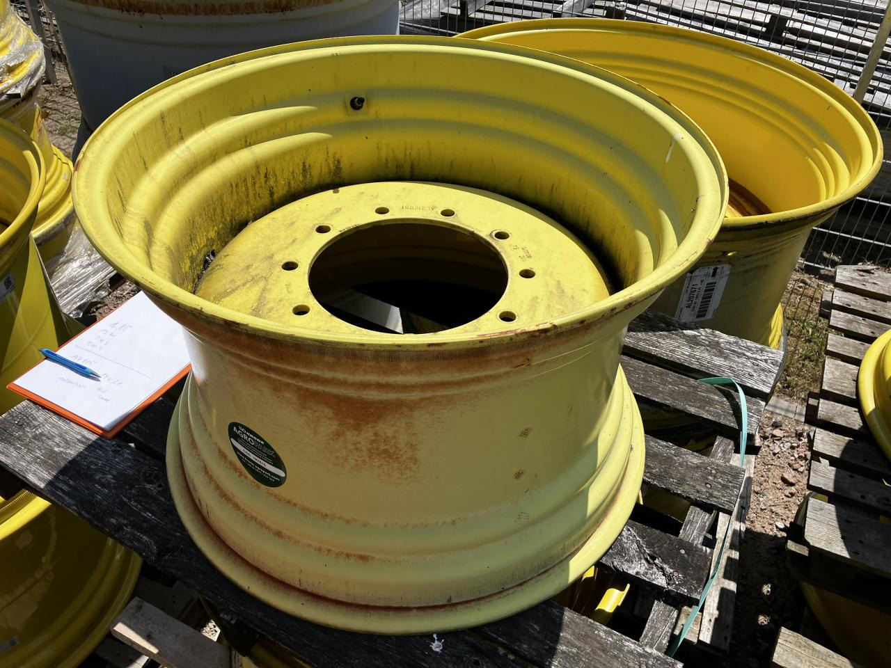 John Deere 18x28 - Tire for Agricultural machinery: picture 3 John Deere 18x28 - Tire for Agricultural machinery: picture 3